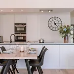 Huswell - Lovely Apartment With Lateral Sea View And Parking
